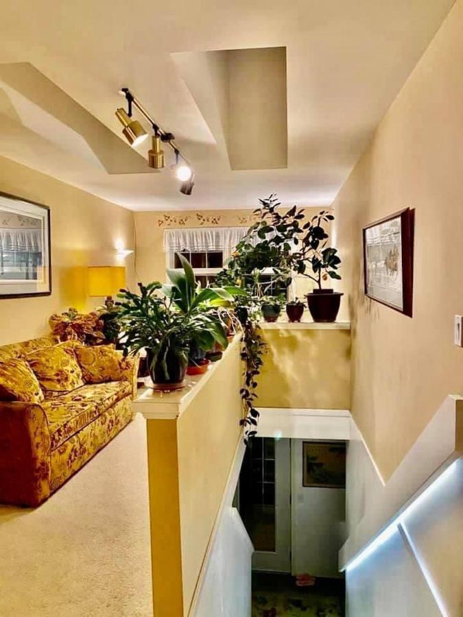 Seafarers Bed & Breakfast Tofino Dış mekan fotoğraf