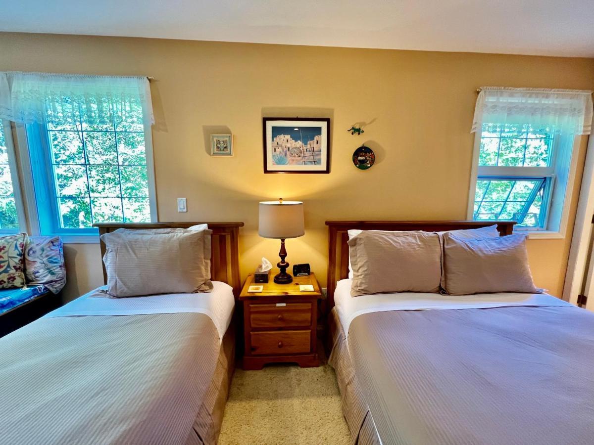 Seafarers Bed & Breakfast Tofino Dış mekan fotoğraf