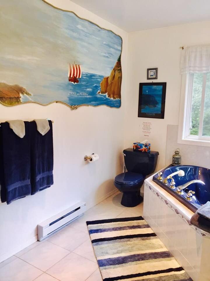 Seafarers Bed & Breakfast Tofino Dış mekan fotoğraf